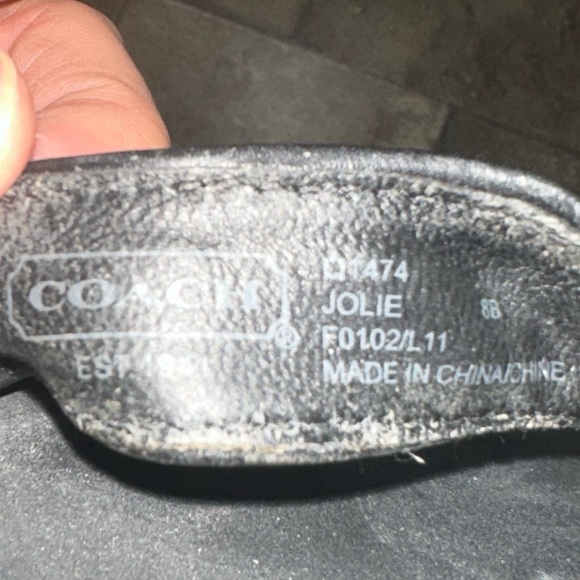 Coach Size  8 - Picture 6 of 7